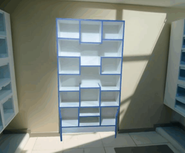 Estante 004